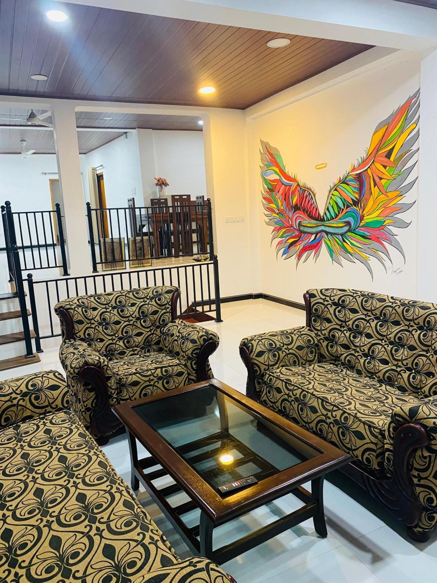 Enara Luxury Stay Katugastota Εξωτερικό φωτογραφία
